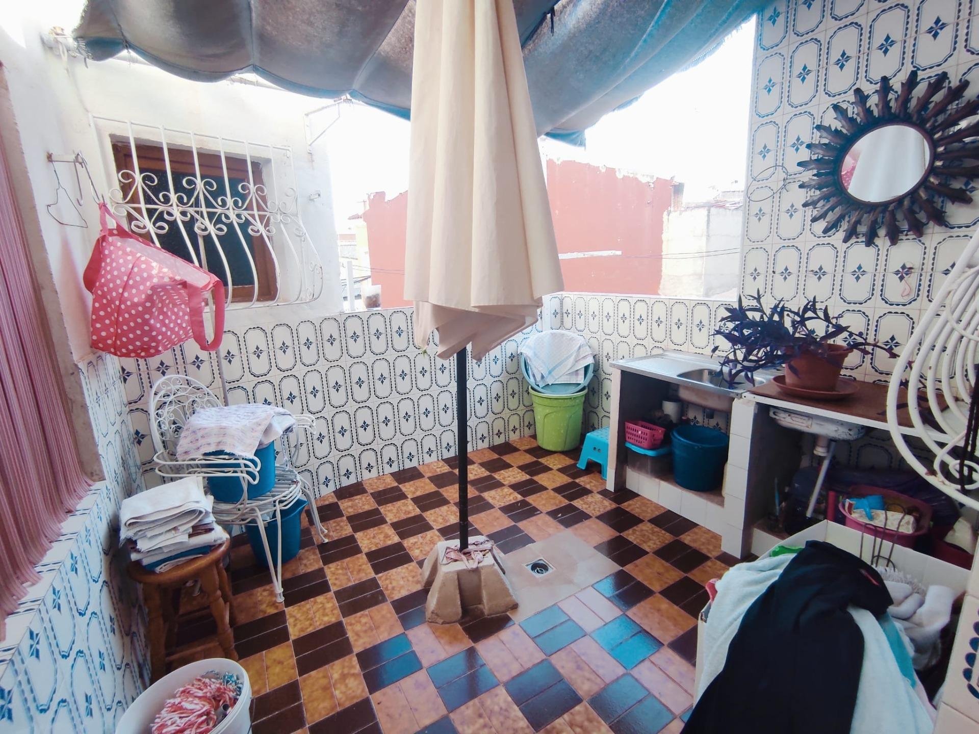 Huoneisto Dolores, Alicante, Espanja 5 makuuhuonetta, 165 m2 No. 183908