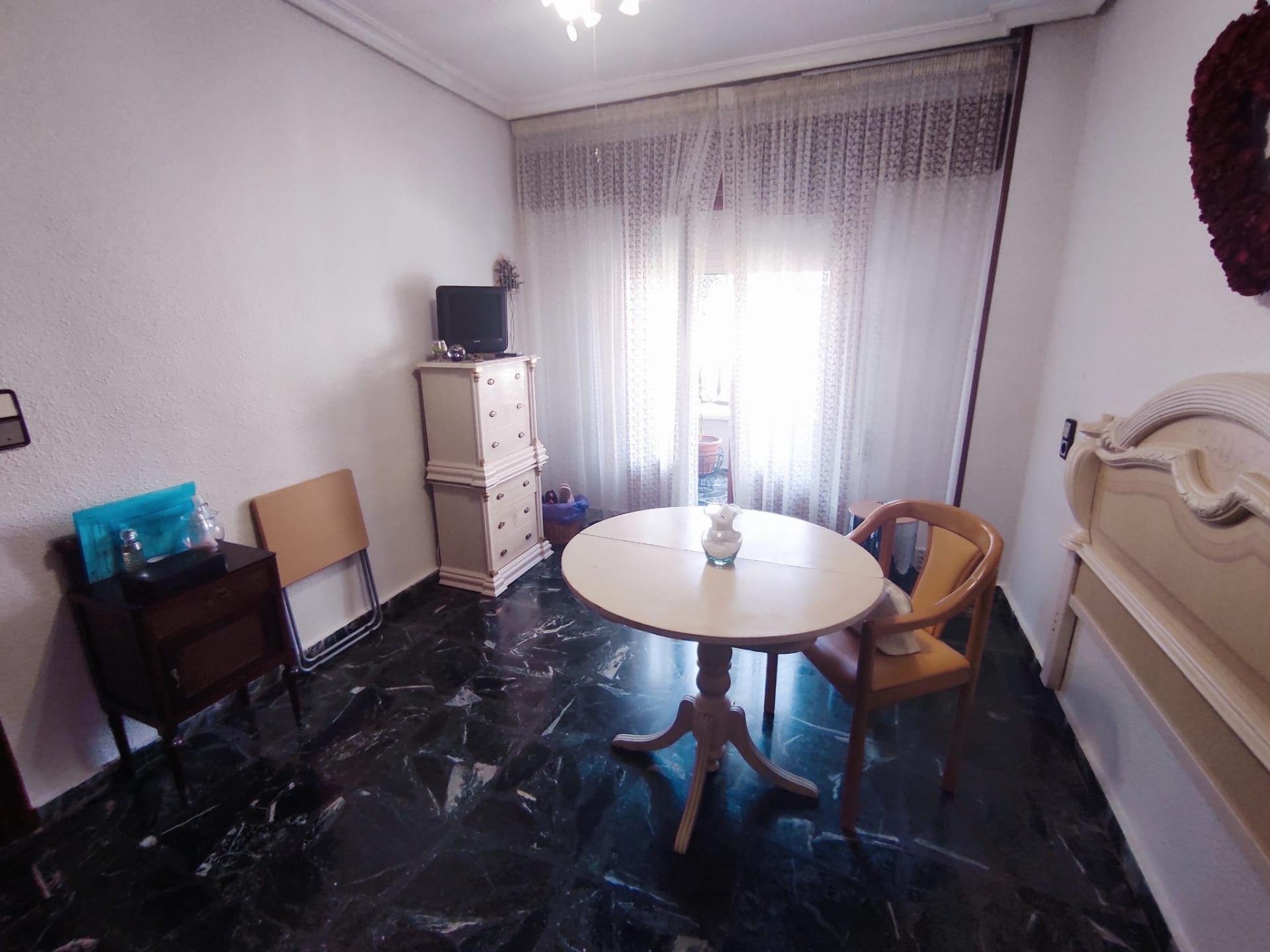 Huoneisto Dolores, Alicante, Espanja 5 makuuhuonetta, 165 m2 No. 183908