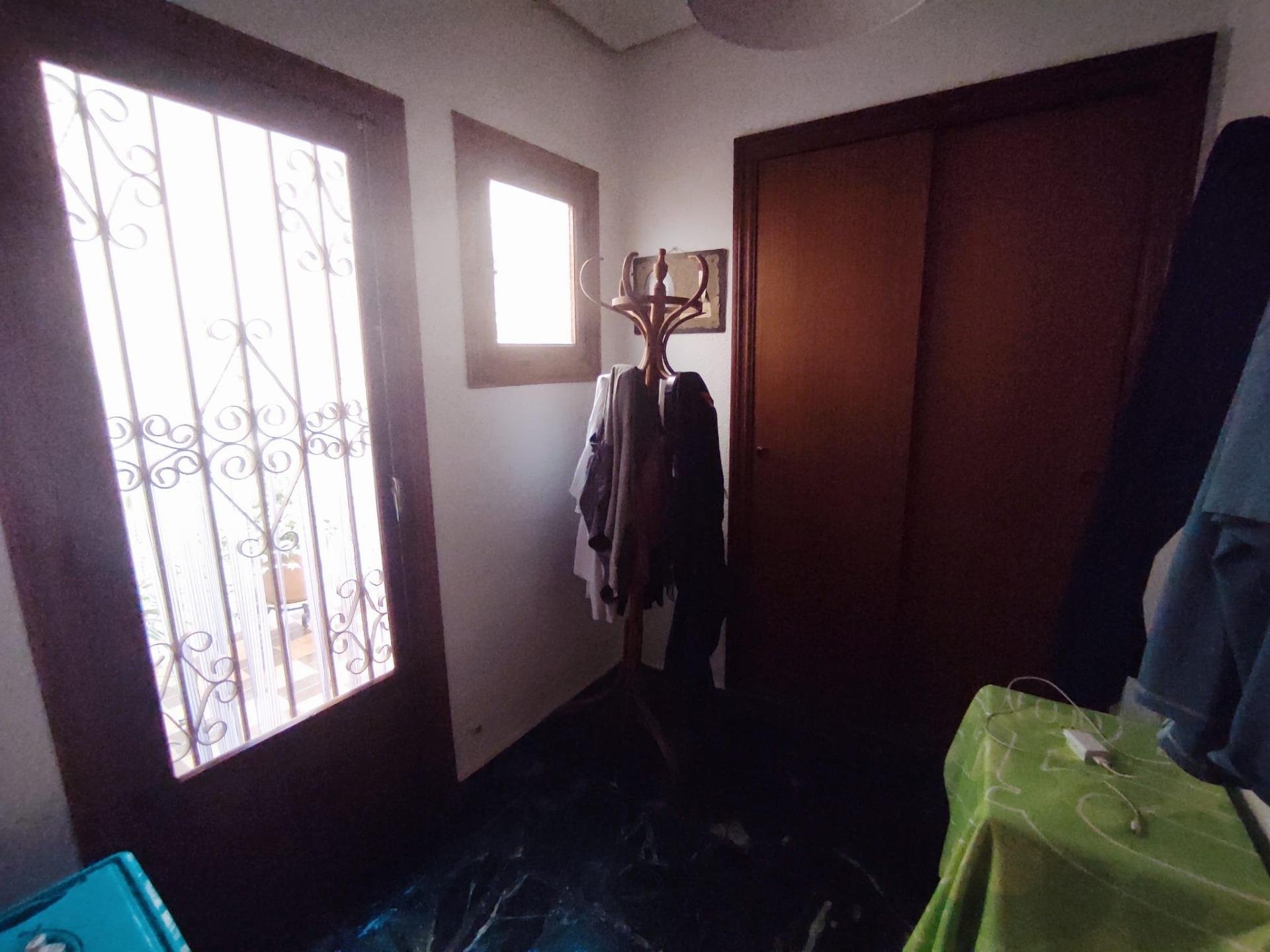 Huoneisto Dolores, Alicante, Espanja 5 makuuhuonetta, 165 m2 No. 183908