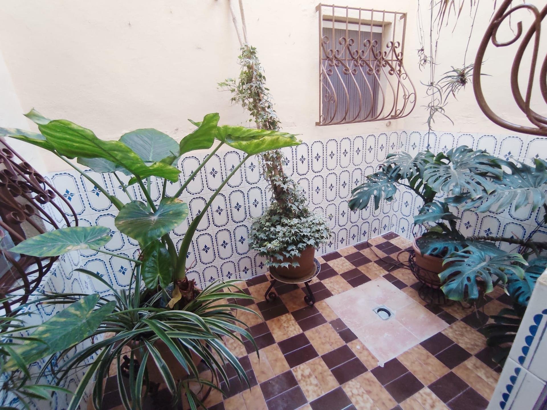 Huoneisto Dolores, Alicante, Espanja 5 makuuhuonetta, 165 m2 No. 183908