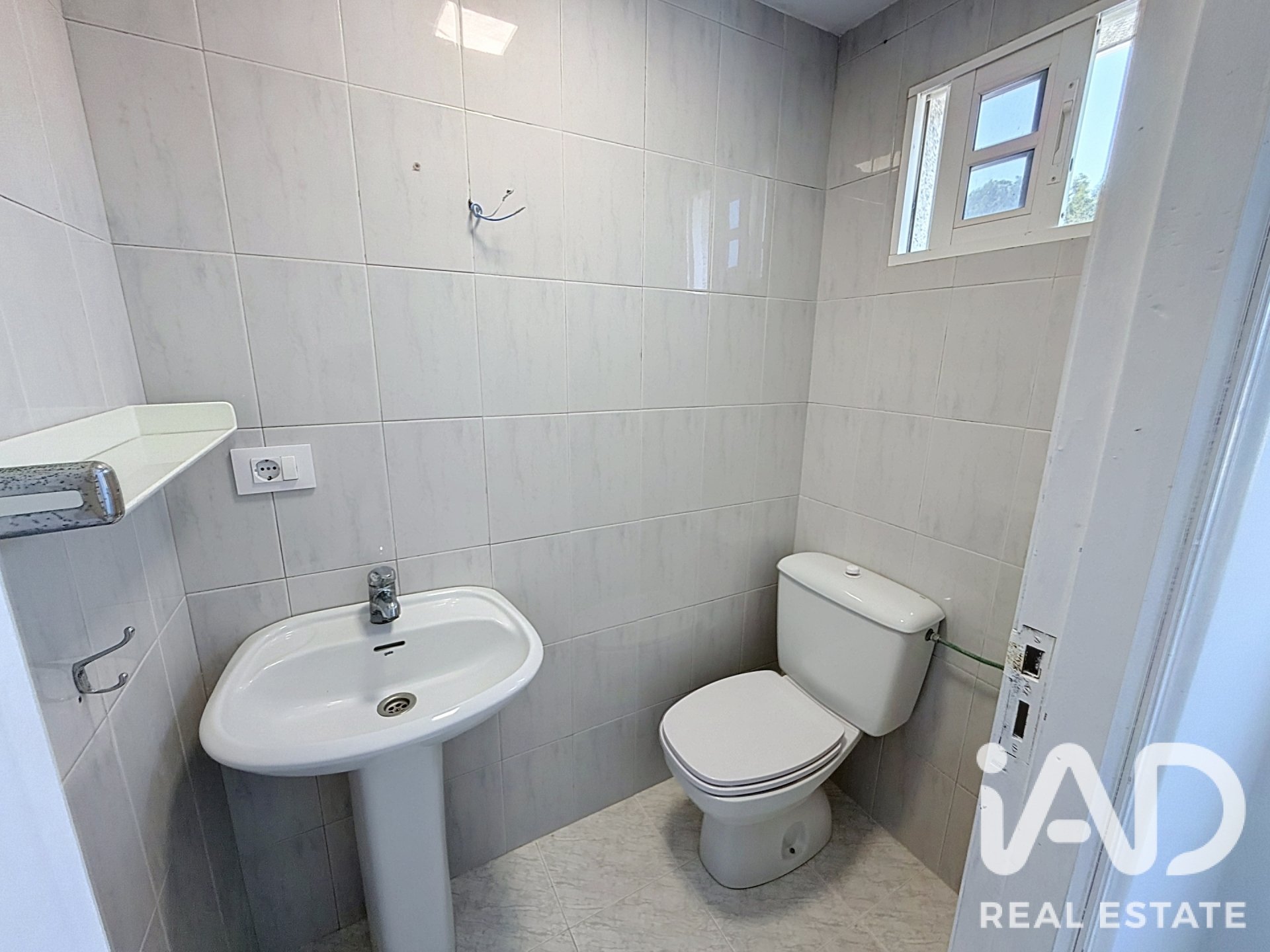 House in Vilagarcia de Arousa, Pontevedra, Spain 5 bedrooms, 167 sq.m. No. 187739