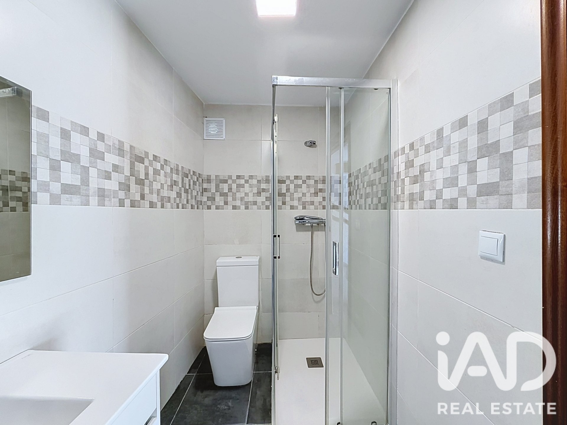 House in Vilagarcia de Arousa, Pontevedra, Spain 5 bedrooms, 167 sq.m. No. 187739