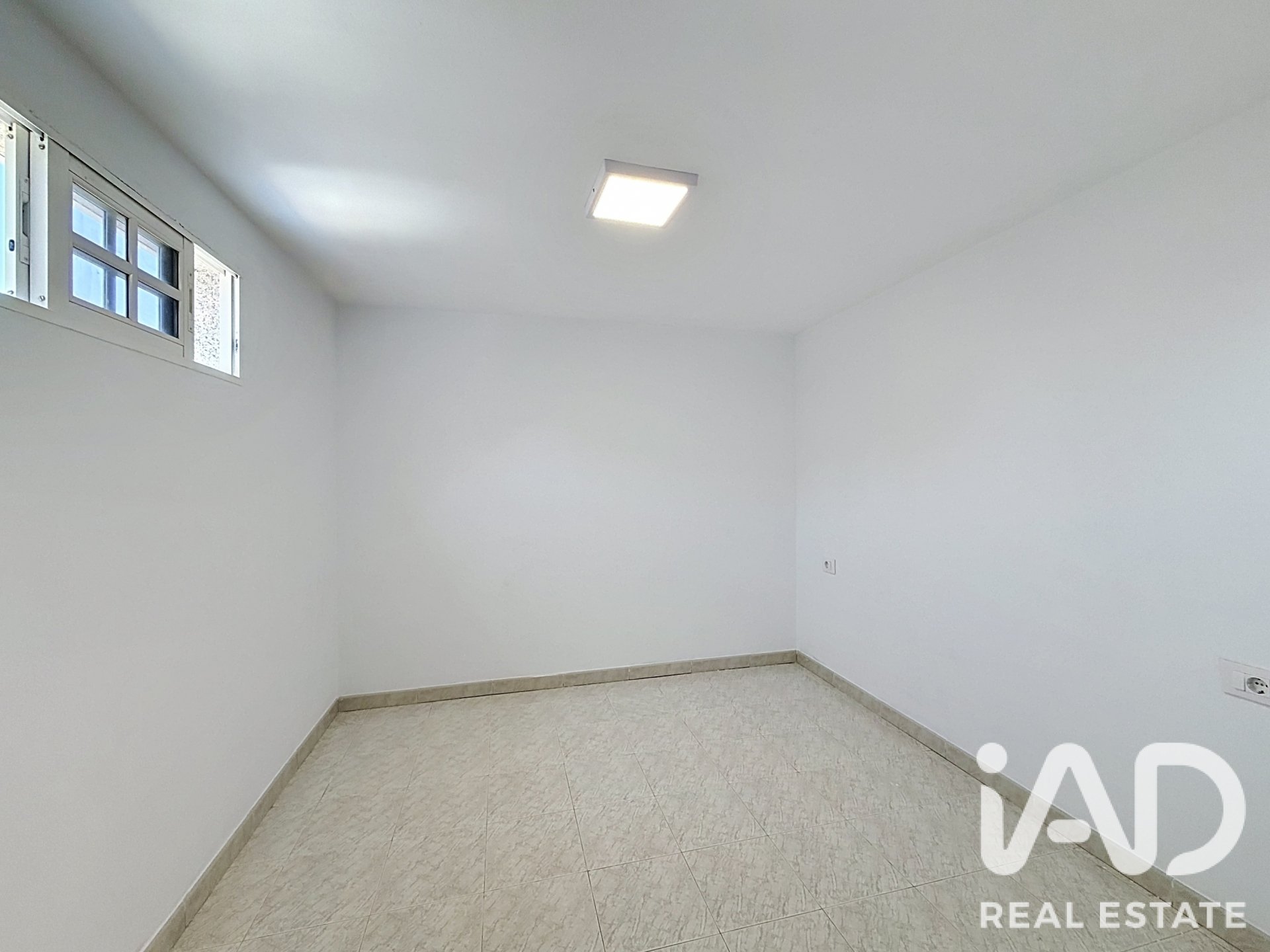 House in Vilagarcia de Arousa, Pontevedra, Spain 5 bedrooms, 167 sq.m. No. 187739