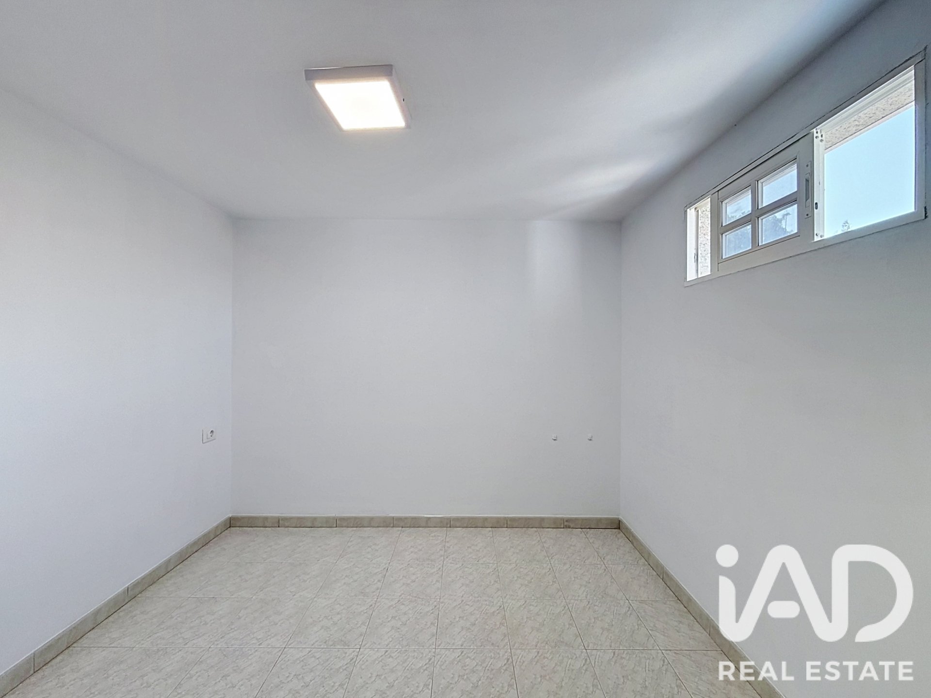 House in Vilagarcia de Arousa, Pontevedra, Spain 5 bedrooms, 167 sq.m. No. 187739