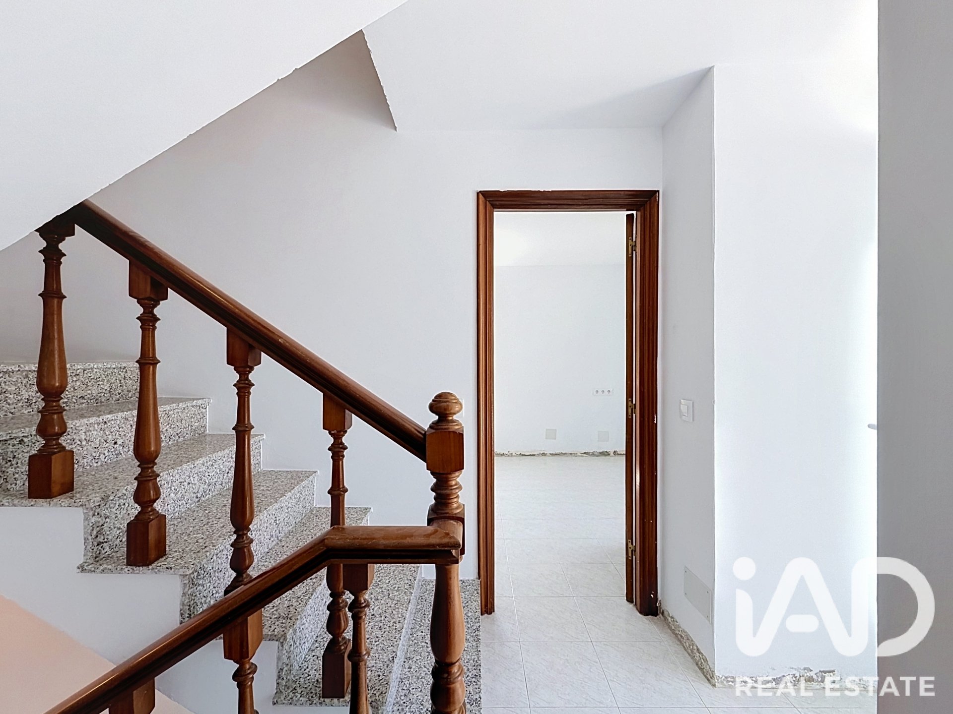 House in Vilagarcia de Arousa, Pontevedra, Spain 5 bedrooms, 167 sq.m. No. 187739