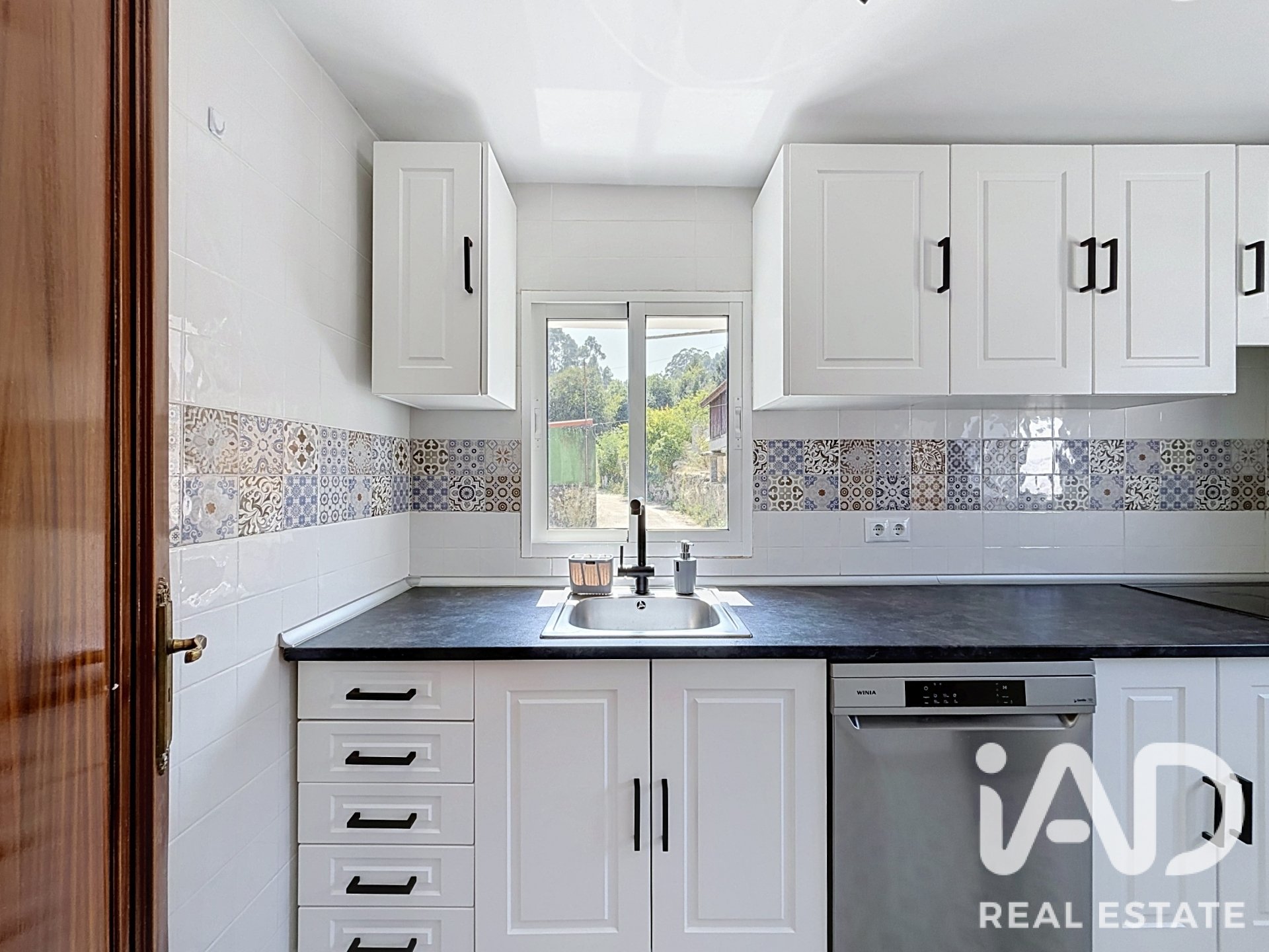 House in Vilagarcia de Arousa, Pontevedra, Spain 5 bedrooms, 167 sq.m. No. 187739