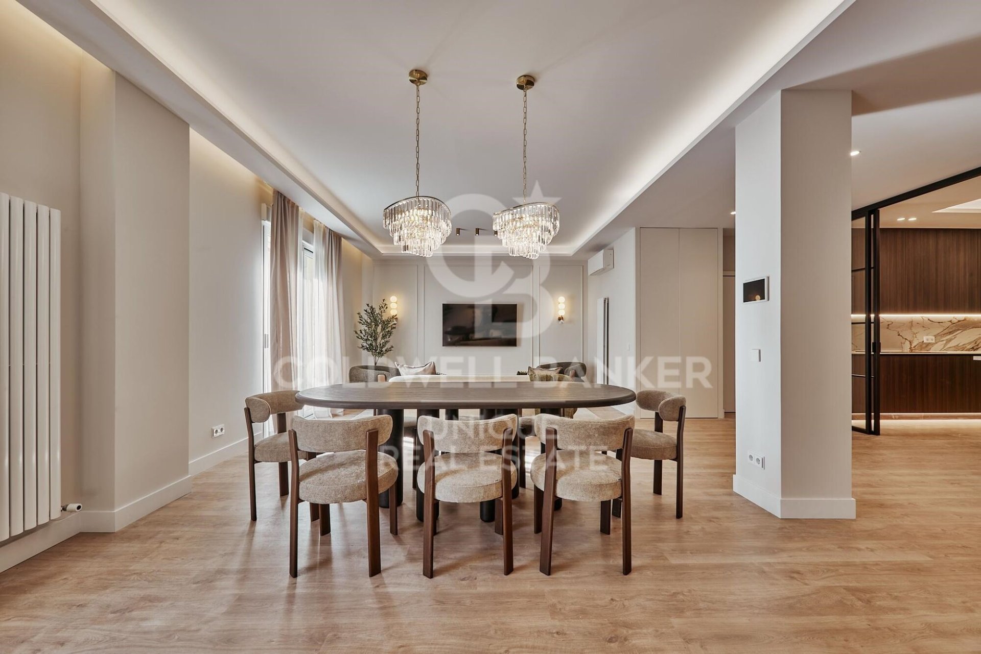 Apartament w Madrid, Hiszpania 5 sypialni, 235 mkw. nr 158254