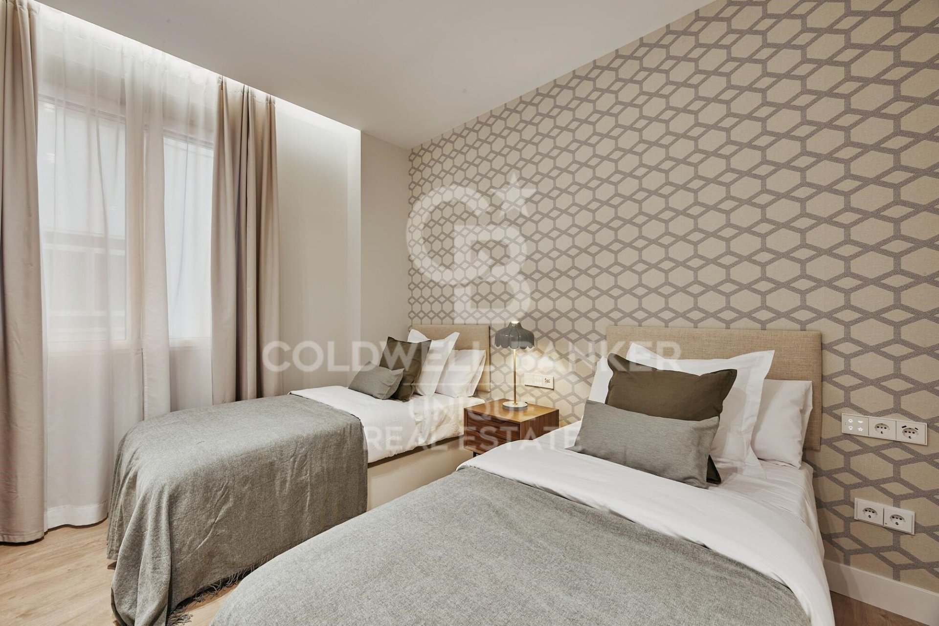 Apartament w Madrid, Hiszpania 5 sypialni, 235 mkw. nr 158254
