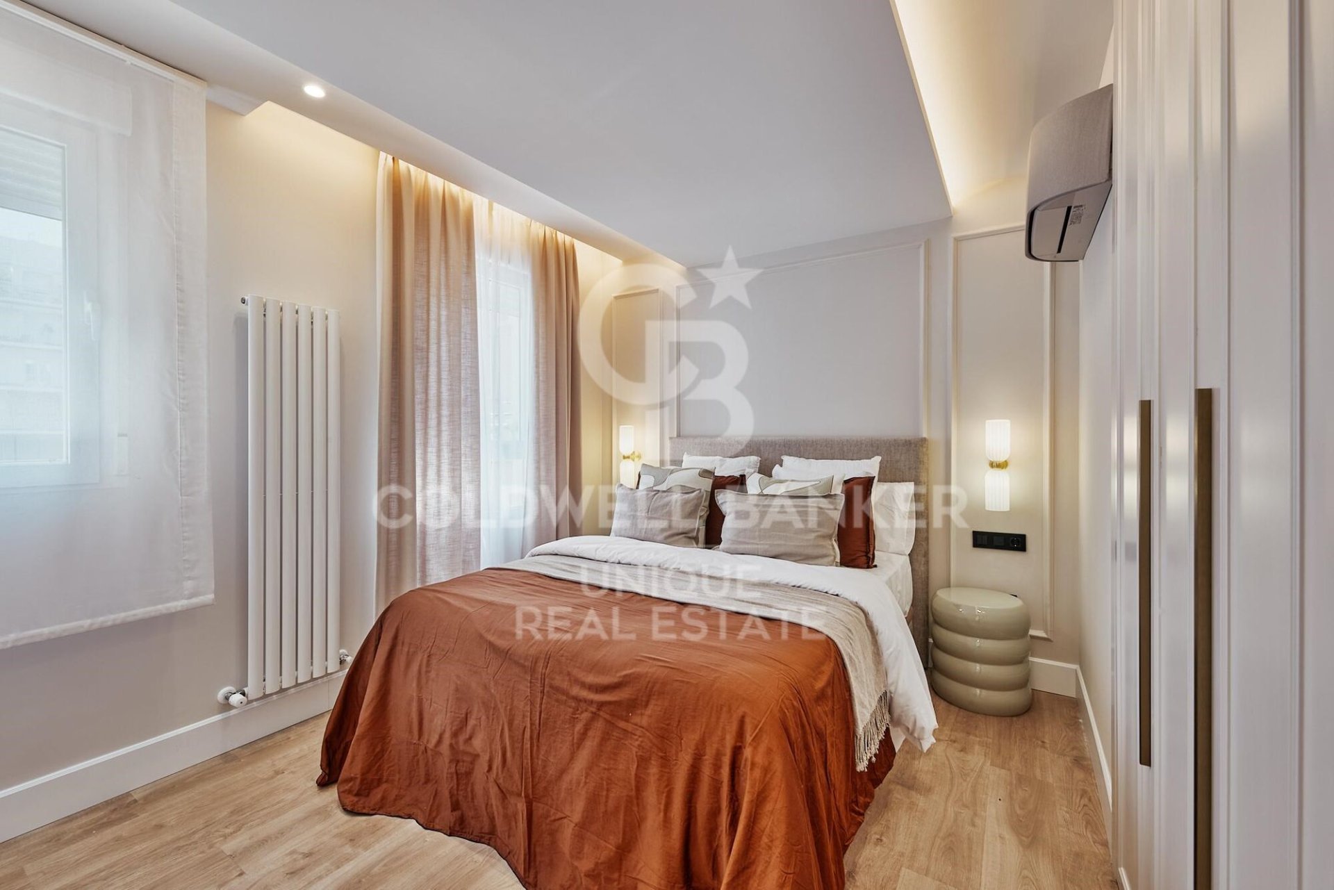 Apartment à Madrid, Espagne 3 chambres, 146 m2 No. 158253