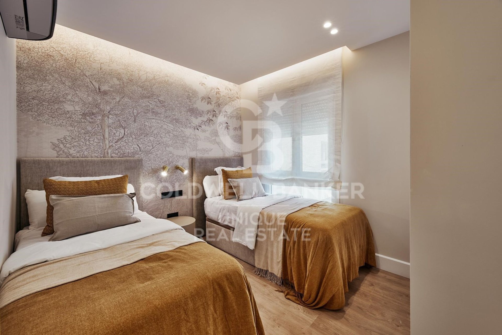 Apartment à Madrid, Espagne 3 chambres, 146 m2 No. 158253
