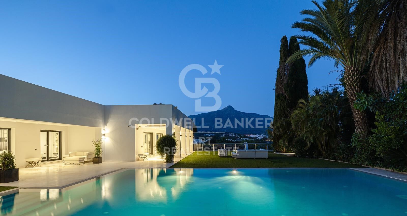 Villa Marbella, Malaga, Spānijā 7 istabas, 754 m2 Nr. 158256