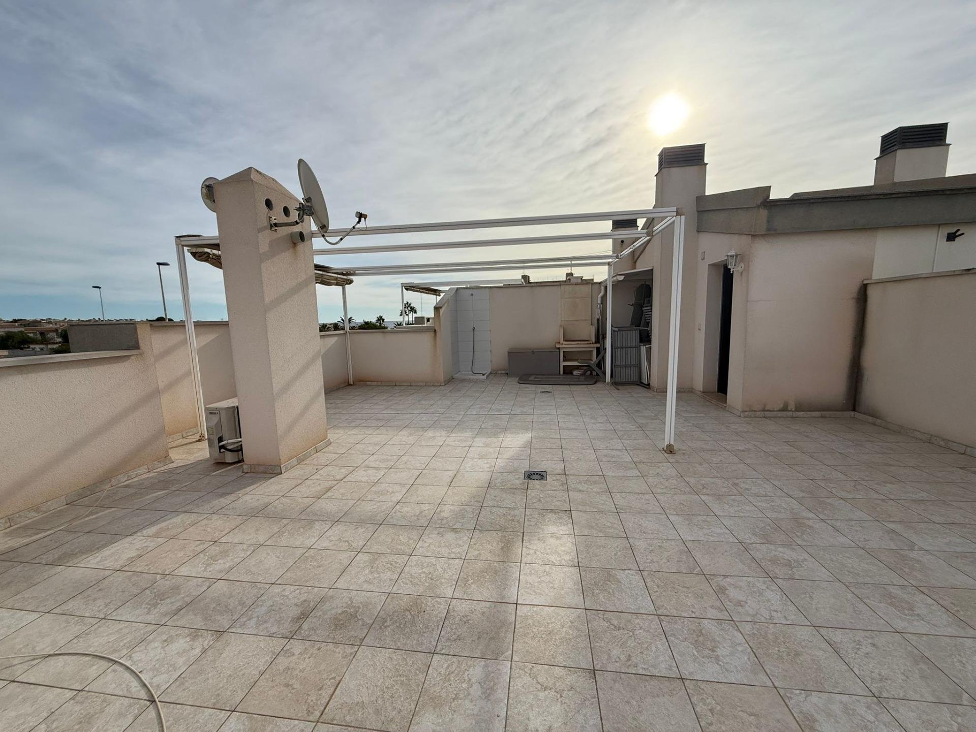 Bungalo Torrevieja, Alicante, Spānijā 63 m2 Nr. 144369