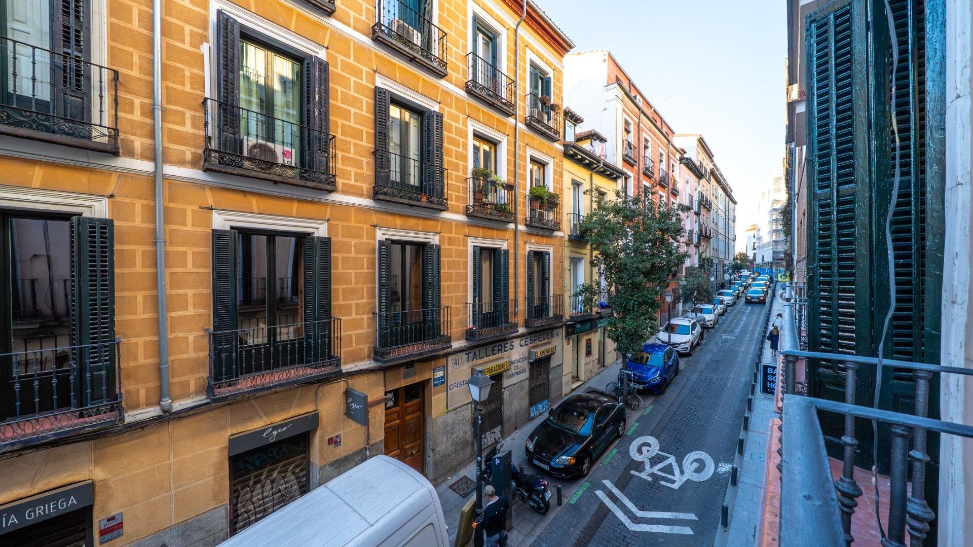 Apartment in Madrid, Spain 3 bedrooms, 146 sq.m. No. 144368