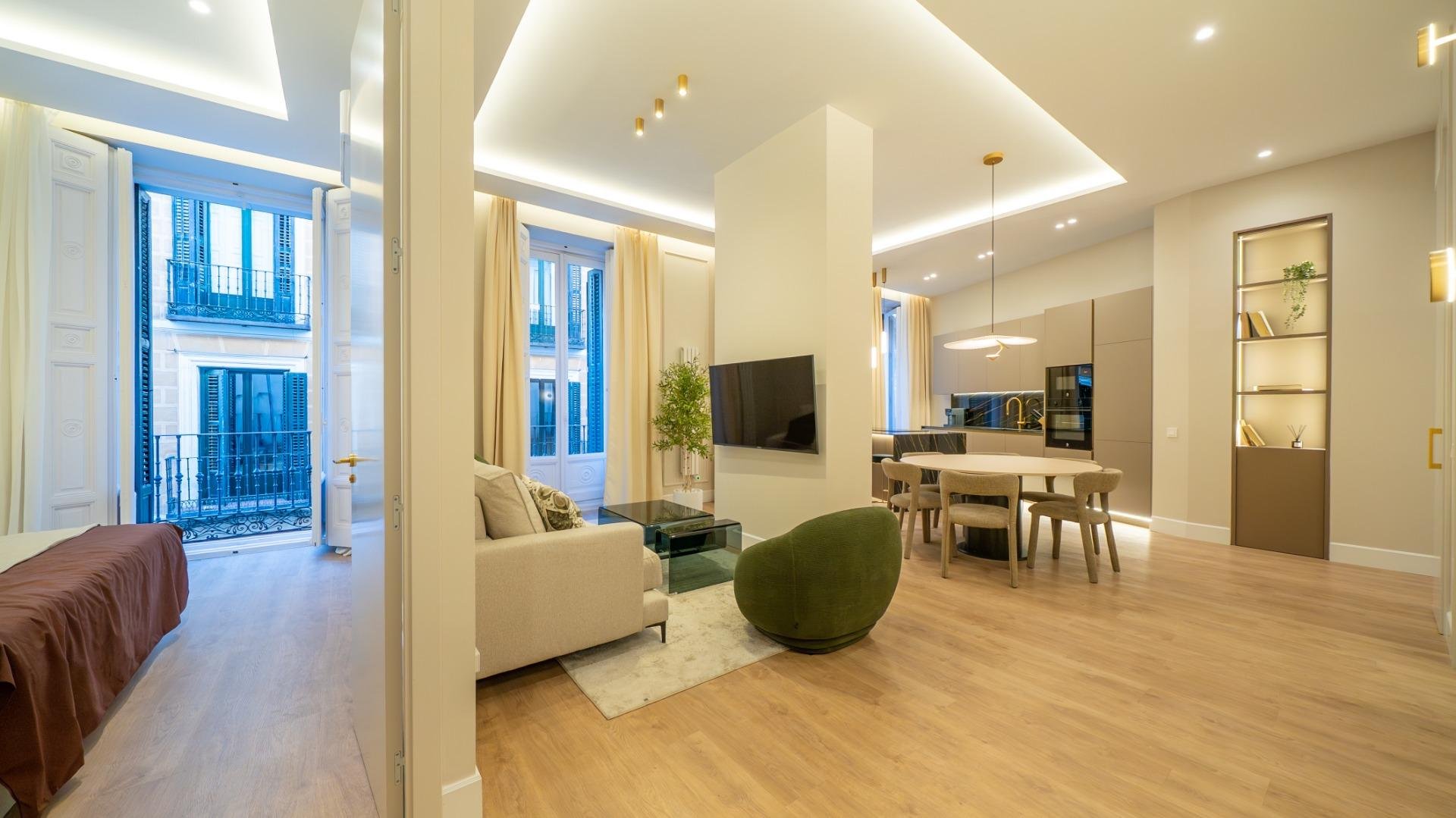 Apartment in Madrid, Spain 3 bedrooms, 146 sq.m. No. 144368