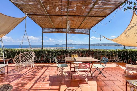 Villa in Javea, Alicante, Spanien 4 Schlafzimmer, 232 m2 Nr. 156942
