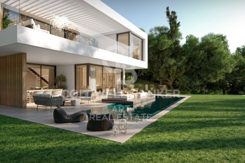 House à Estepona, Malaga, Espagne 5 chambres, 522 m2 No. 156940