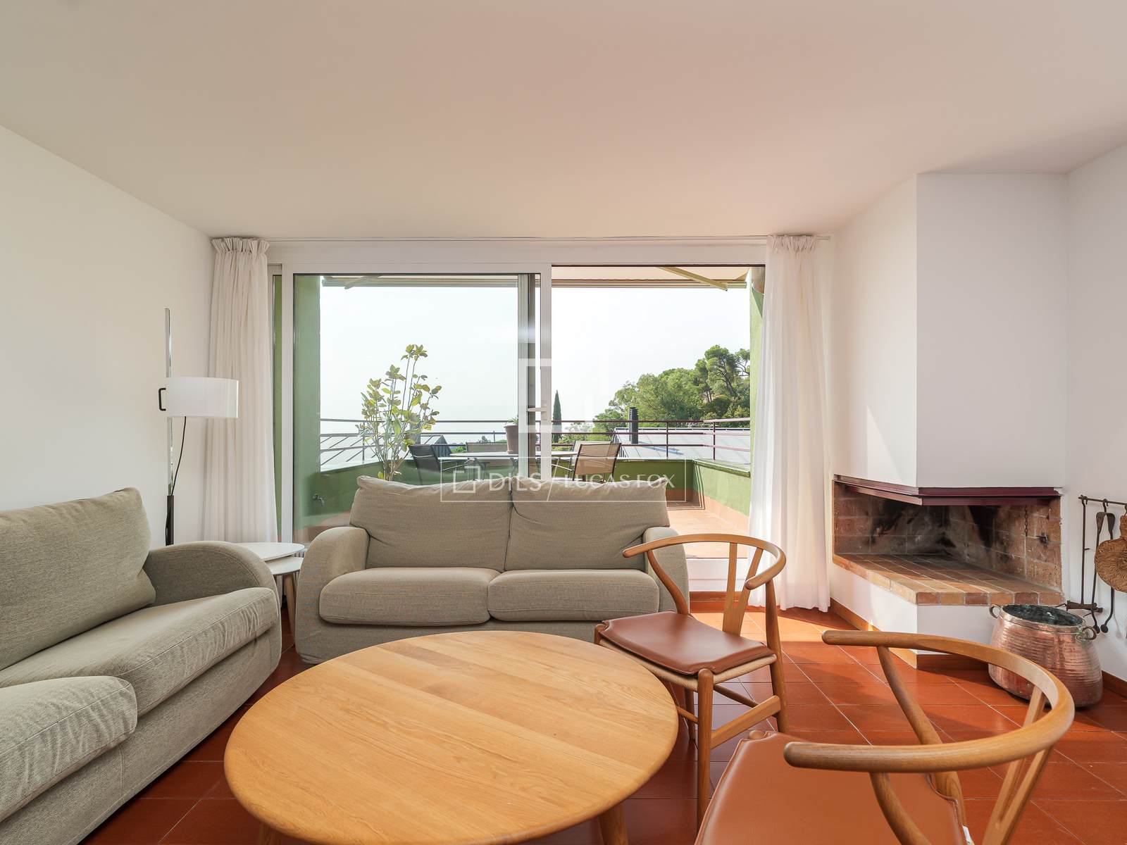 Villa en Barcelona, España 3 dormitorios, 141 m2 No. 195623