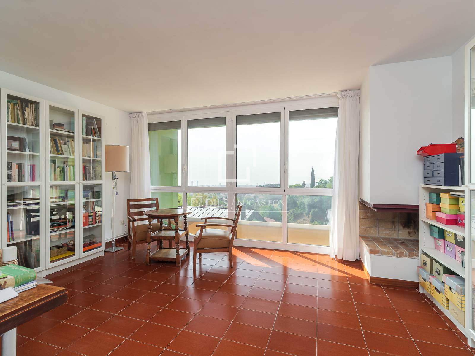 Villa en Barcelona, España 3 dormitorios, 141 m2 No. 195623
