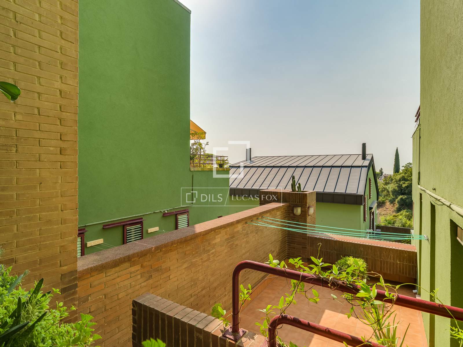 Villa en Barcelona, España 3 dormitorios, 141 m2 No. 195623