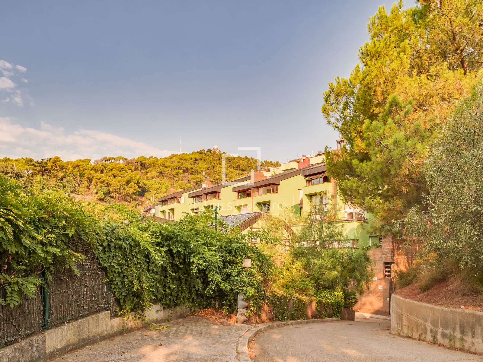 Villa en Barcelona, España 3 dormitorios, 141 m2 No. 195623
