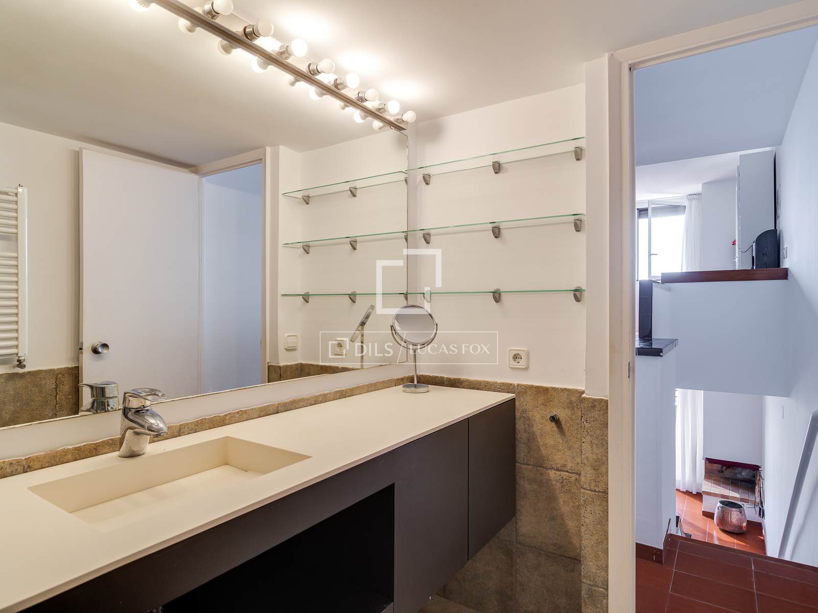 Villa en Barcelona, España 3 dormitorios, 141 m2 No. 195623