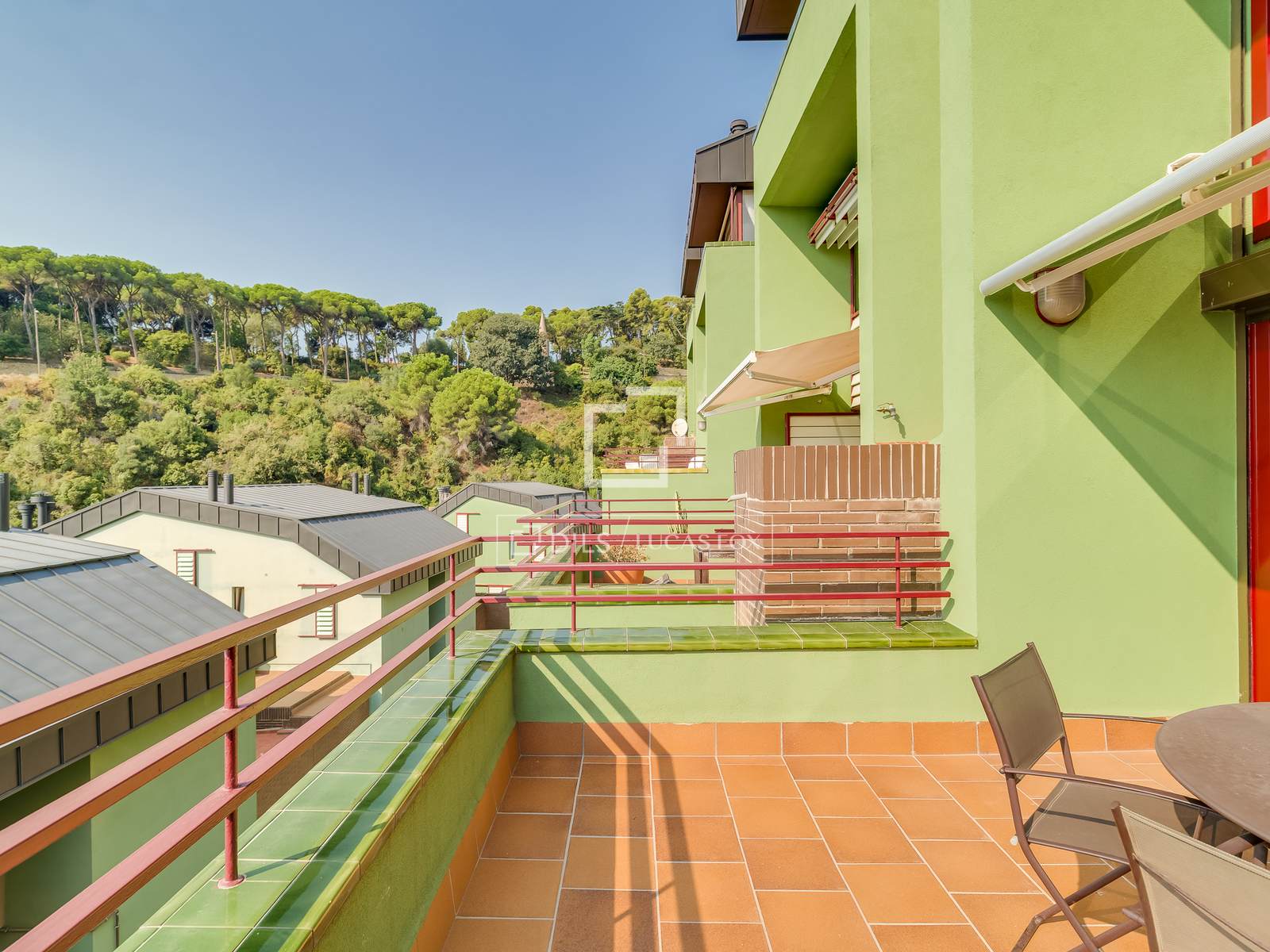 Villa en Barcelona, España 3 dormitorios, 141 m2 No. 195623