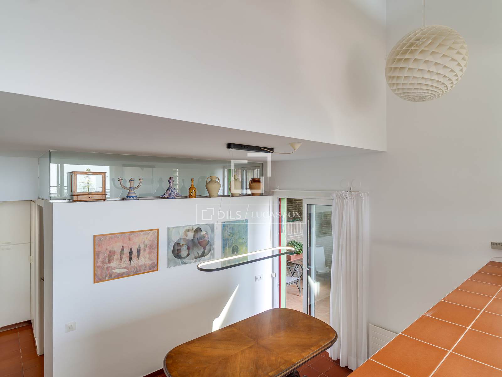 Villa en Barcelona, España 3 dormitorios, 141 m2 No. 195623