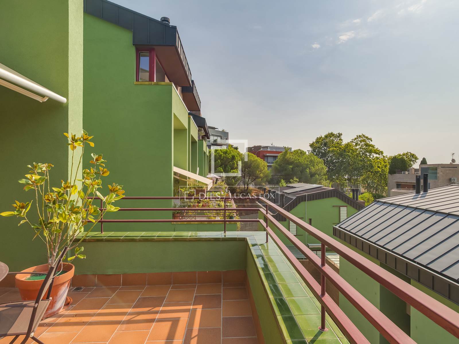 Villa en Barcelona, España 3 dormitorios, 141 m2 No. 195623