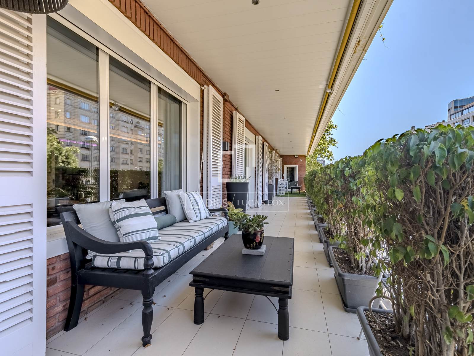 Huoneisto Barcelona, Espanja 7 makuuhuonetta, 563 m2 No. 195621