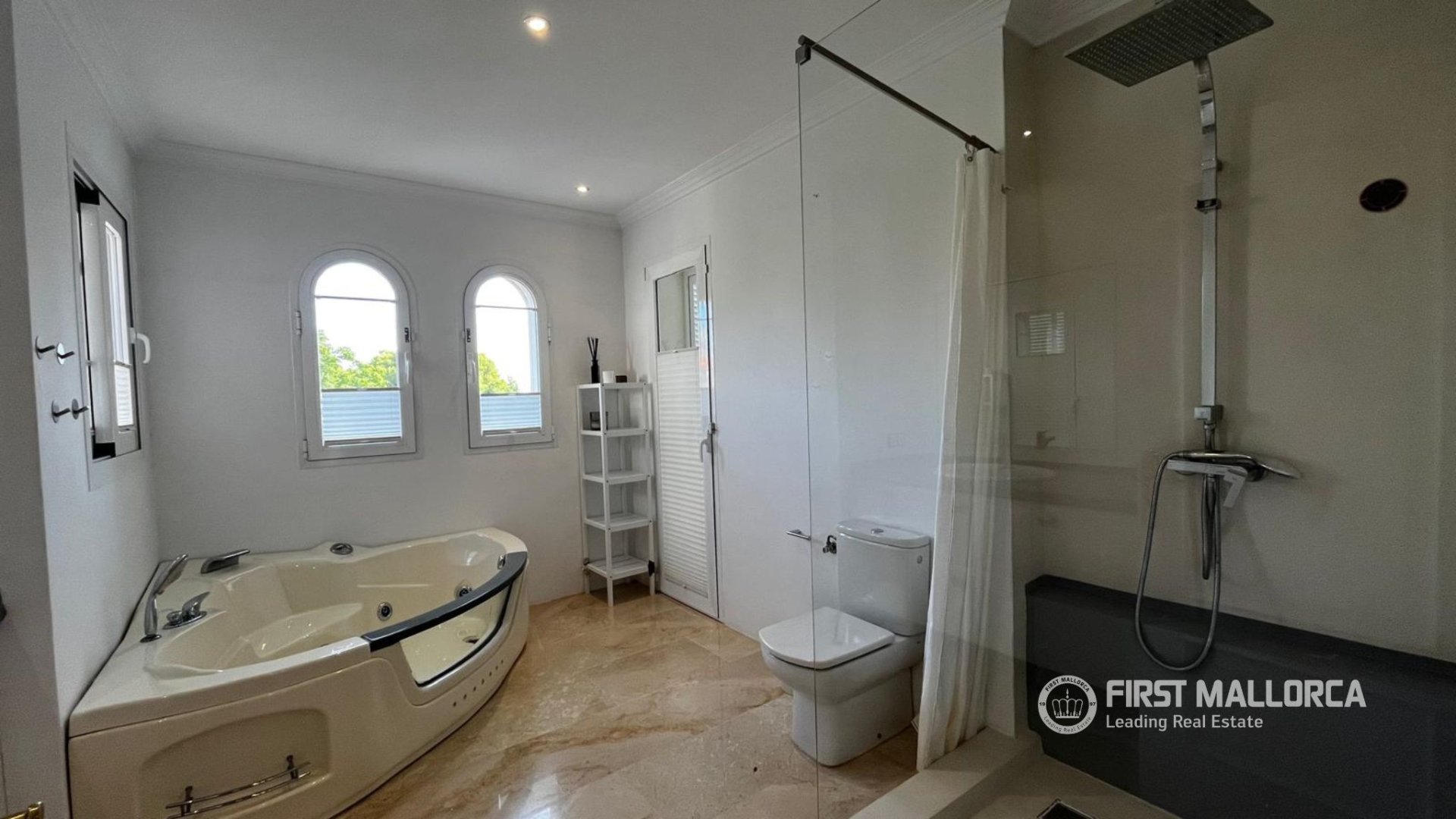 Villa Nova Santa Ponsa, Mallorca, Spānijā 5 istabas, 450 m2 Nr. 190539