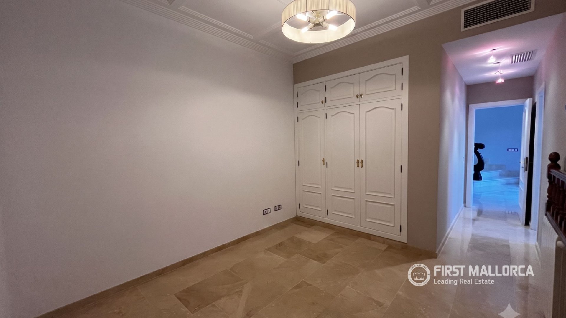 Villa Nova Santa Ponsa, Mallorca, Spānijā 5 istabas, 450 m2 Nr. 190539