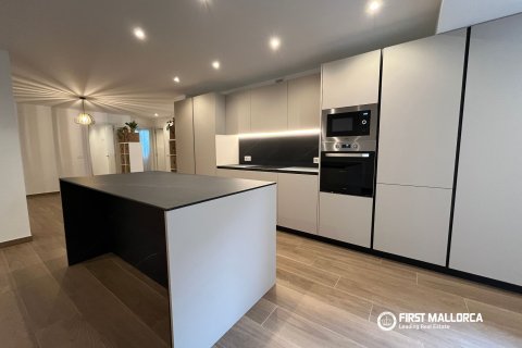 Apartment in Palma de Majorca, Mallorca, Spain 3 bedrooms, 147 sq.m. No. 190535