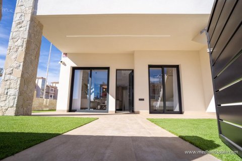 Apartamento en Pilar de la Horadada, Alicante, España 2 dormitorios, 68 m2 No. 149844