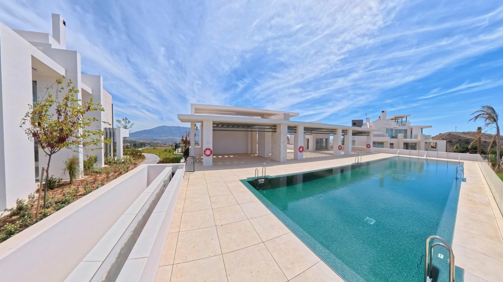 Appartamento a Ojen, Malaga, Spagna 3 camere da letto, 149 mq. N° 181358