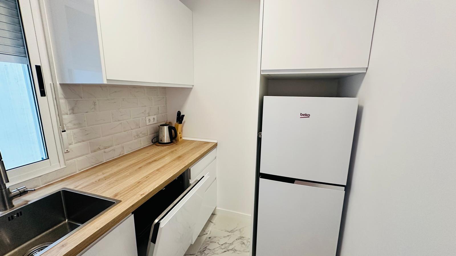 Apartment à Torrevieja, Alicante, Espagne 2 chambres, 68 m2 No. 182853