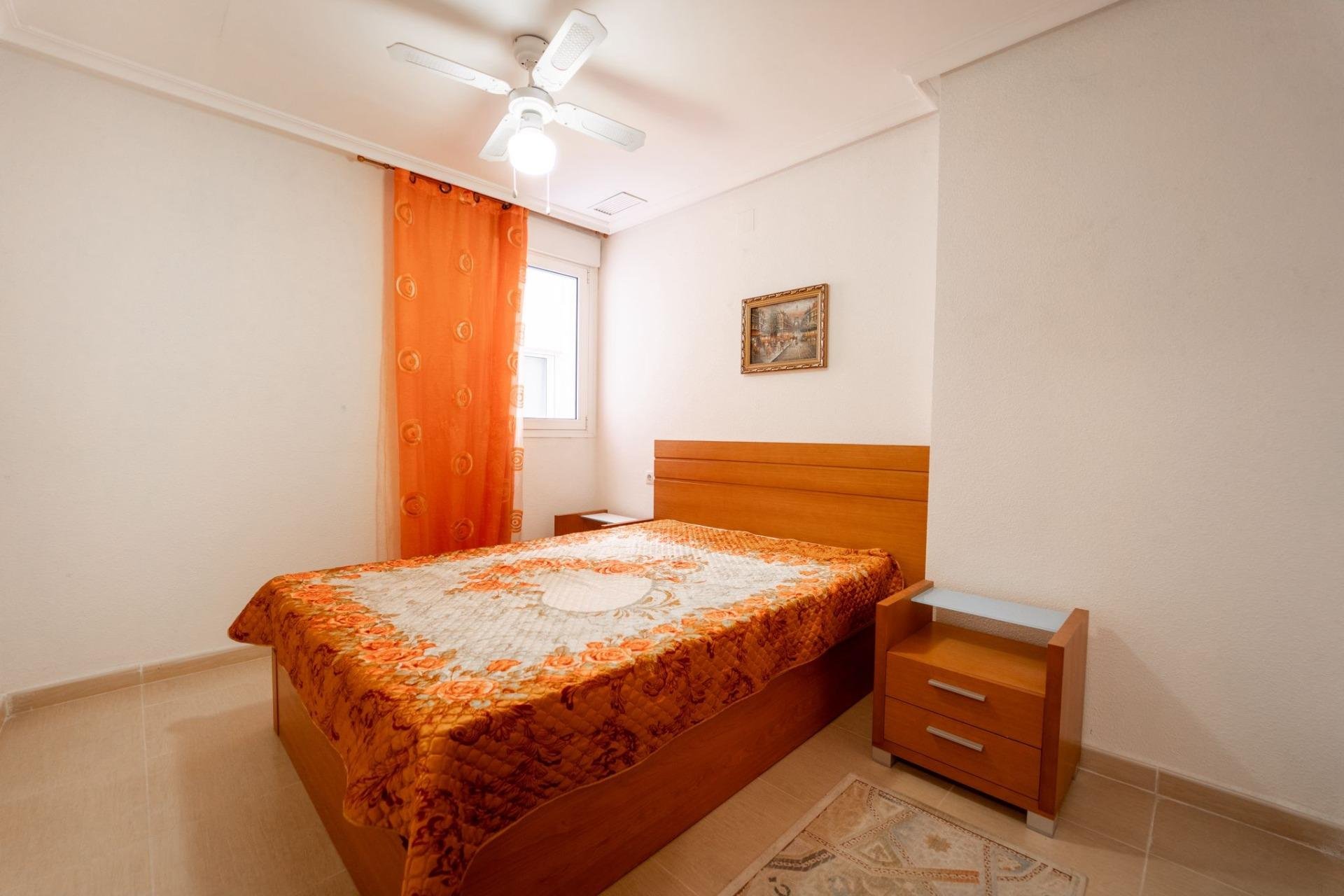 Huoneisto Torrevieja, Alicante, Espanja 2 makuuhuonetta, 70 m2 No. 182852