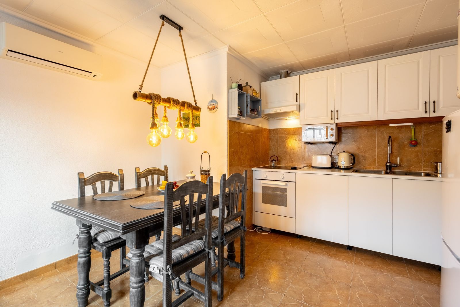 Apartment in Torrevieja, Alicante, Spain 60 sq.m. No. 183075