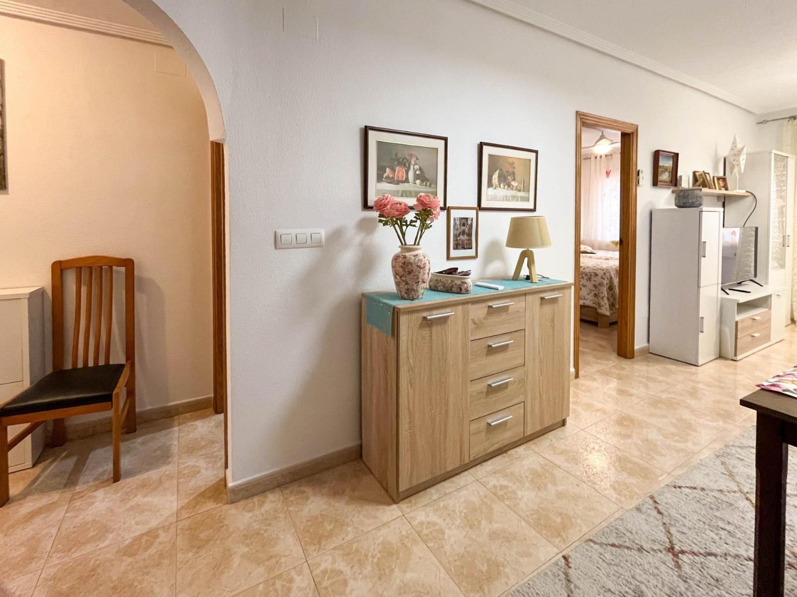 Appartamento a Torrevieja, Alicante, Spagna 1 camera da letto, 52 mq. N° 183080