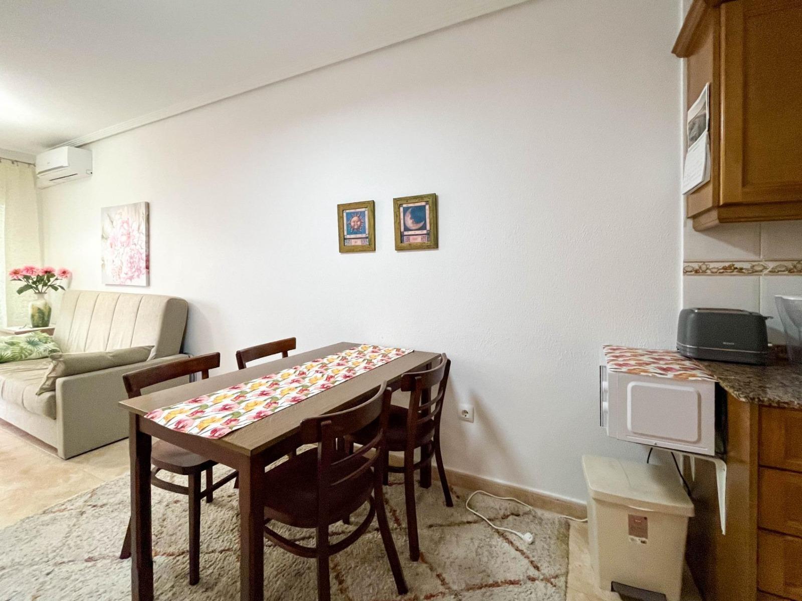 Appartamento a Torrevieja, Alicante, Spagna 1 camera da letto, 52 mq. N° 183080
