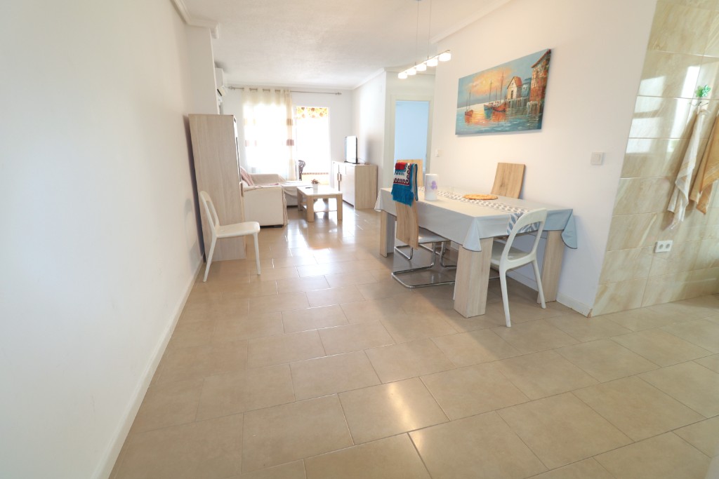 Apartamento en Torrevieja, Alicante, España 3 dormitorios, 80 m2 No. 145333