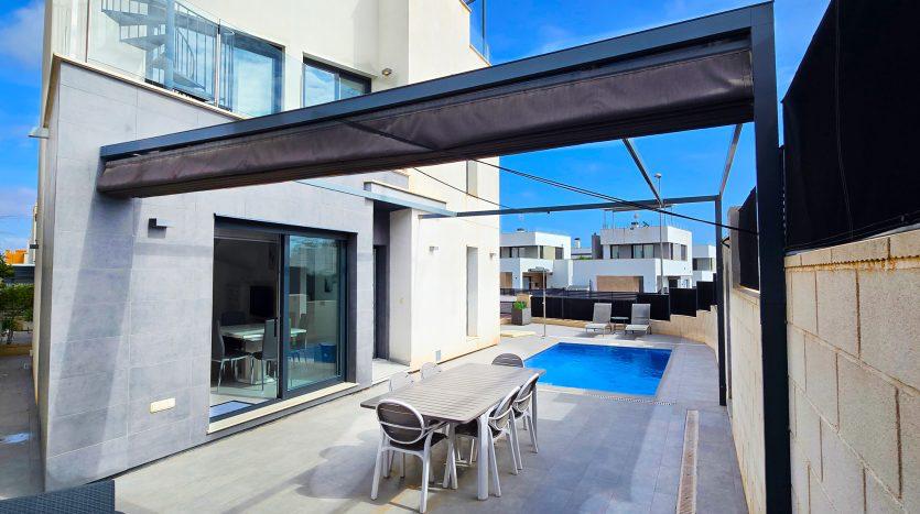 Villa Alicante, Spānijā 3 istabas, 100 m2 Nr. 145335