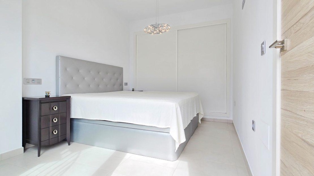 Villa Alicante, Spānijā 3 istabas, 100 m2 Nr. 145335