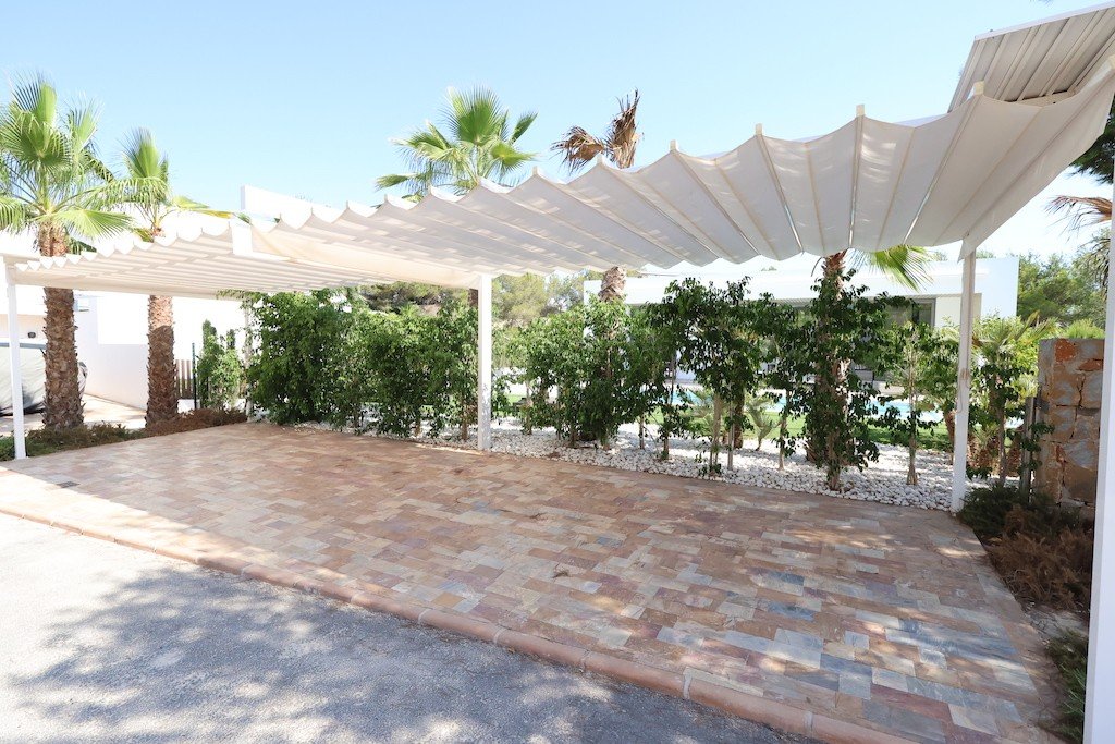 Villa in Campoamor, Alicante, Spanien 4 Schlafzimmer, 272 m2 Nr. 145334