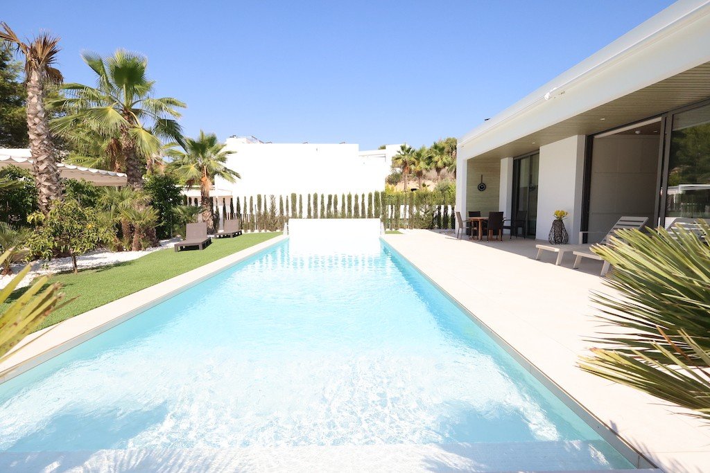 Villa in Campoamor, Alicante, Spanien 4 Schlafzimmer, 272 m2 Nr. 145334