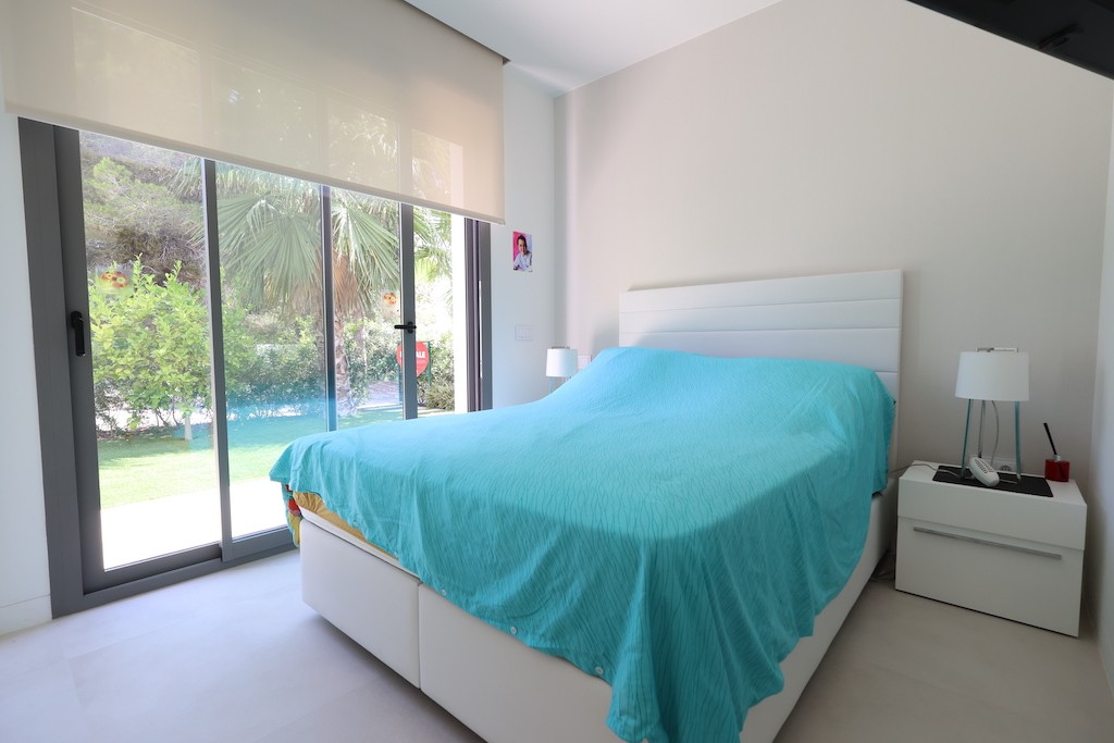 Villa in Campoamor, Alicante, Spanien 4 Schlafzimmer, 272 m2 Nr. 145334
