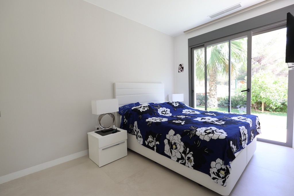 Villa in Campoamor, Alicante, Spanien 4 Schlafzimmer, 272 m2 Nr. 145334