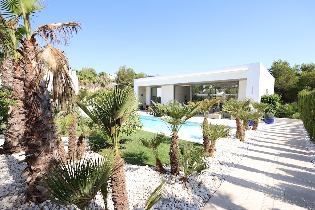 Villa in Campoamor, Alicante, Spanien 4 Schlafzimmer, 272 m2 Nr. 145334