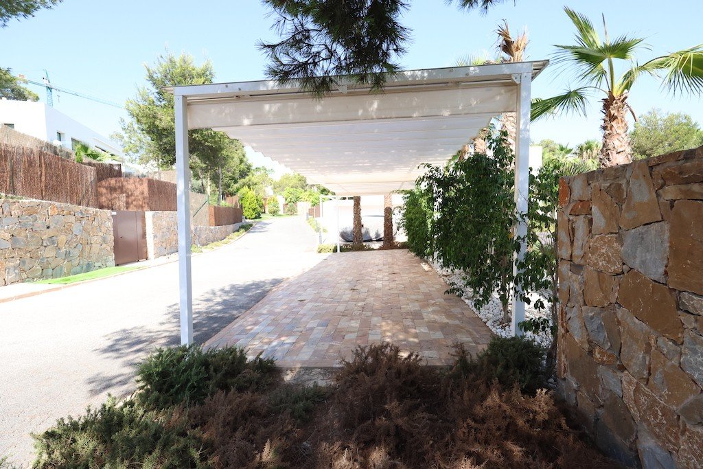 Villa in Campoamor, Alicante, Spanien 4 Schlafzimmer, 272 m2 Nr. 145334