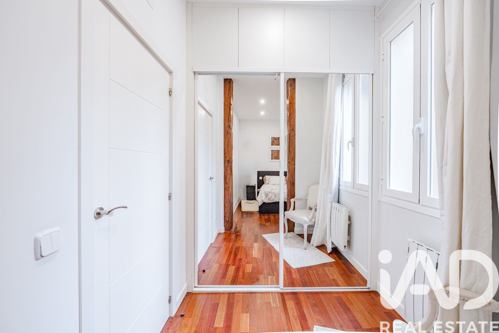Apartamento en Madrid, España 2 dormitorios, 131 m2 No. 192231