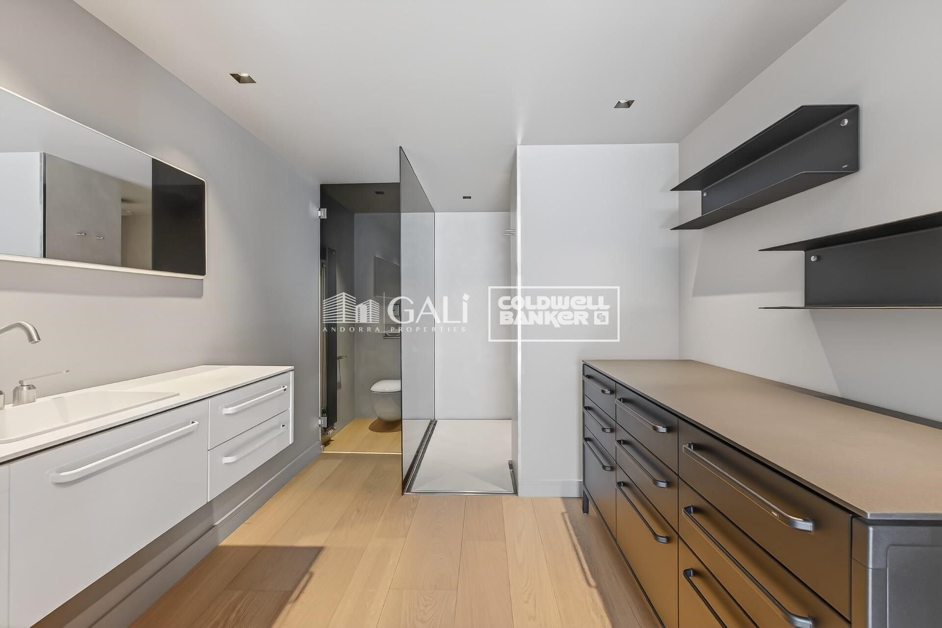 Penthauss Principado De Andorra (Ninguna Poblacion Tiene C.P.), Lleida, Spānijā 4 istabas, 318 m2 Nr. 156677